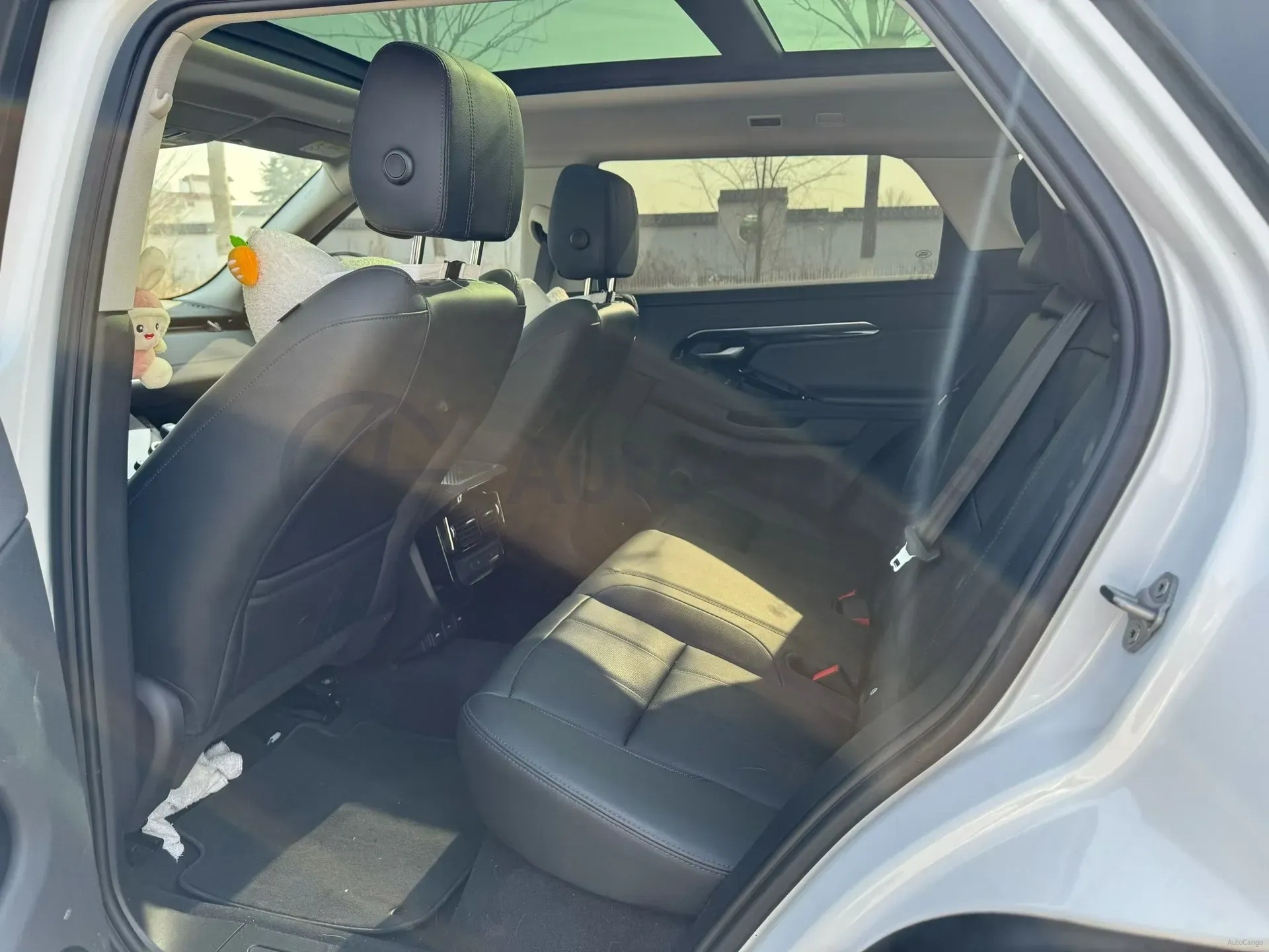 2023 Land Rover Range Rover Evoque 2.0T 249HP L4 9AT,autocango,china used car exporter,china ev exporter,chinese used car exporter,chinese used ev exporter