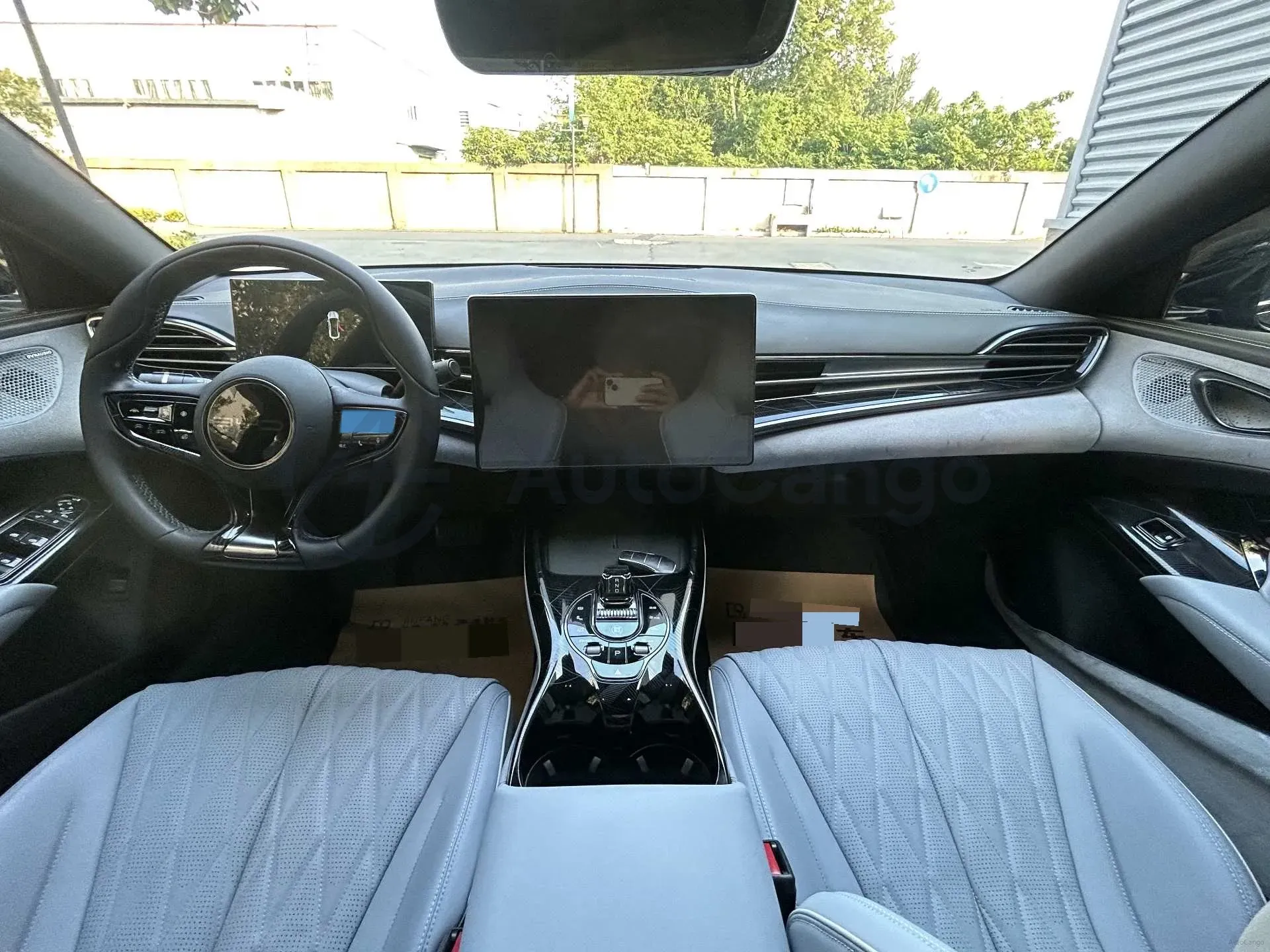 2022 MAXUS DaJia 5 BEV 70KWH,autocango,china used car exporter,china ev exporter,chinese used car exporter,chinese used ev exporter