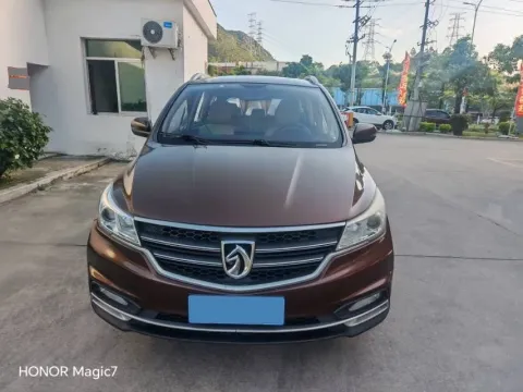 2019 BaoJun 730 1.5T 150HP L4 6MT