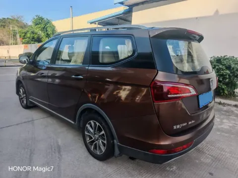 2019 BaoJun 730 1.5T 150HP L4 6MT