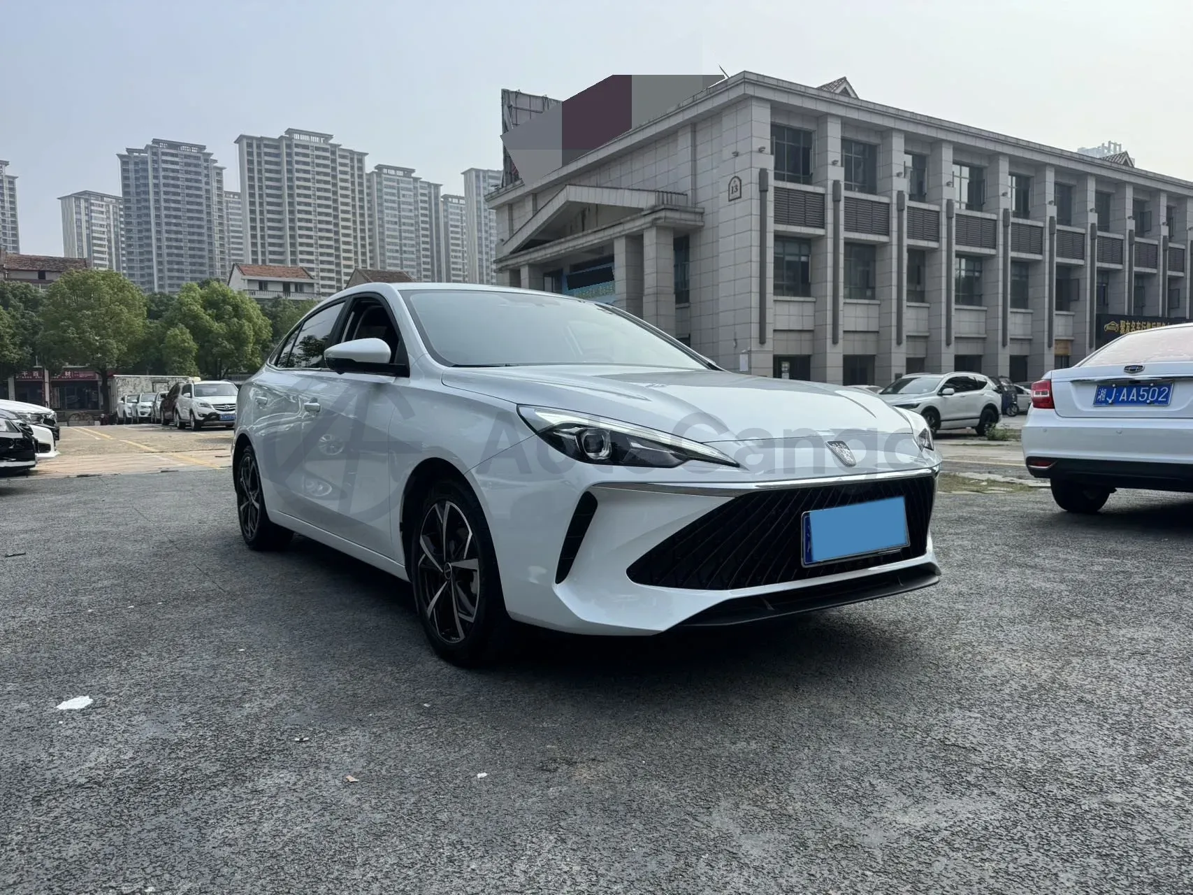 2023 Roewe i5 1.5L 129HP L4 CVT,autocango,china used car exporter,china ev exporter,chinese used car exporter,chinese used ev exporter