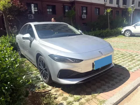 2025 Roewe D7 1.5L 112HP L4 1DHT PHEV 19.7KWH