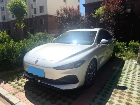 2025 ROEWE D7,autocango,china used car exporter,china ev exporter,chinese used car exporter,chinese used ev exporter
