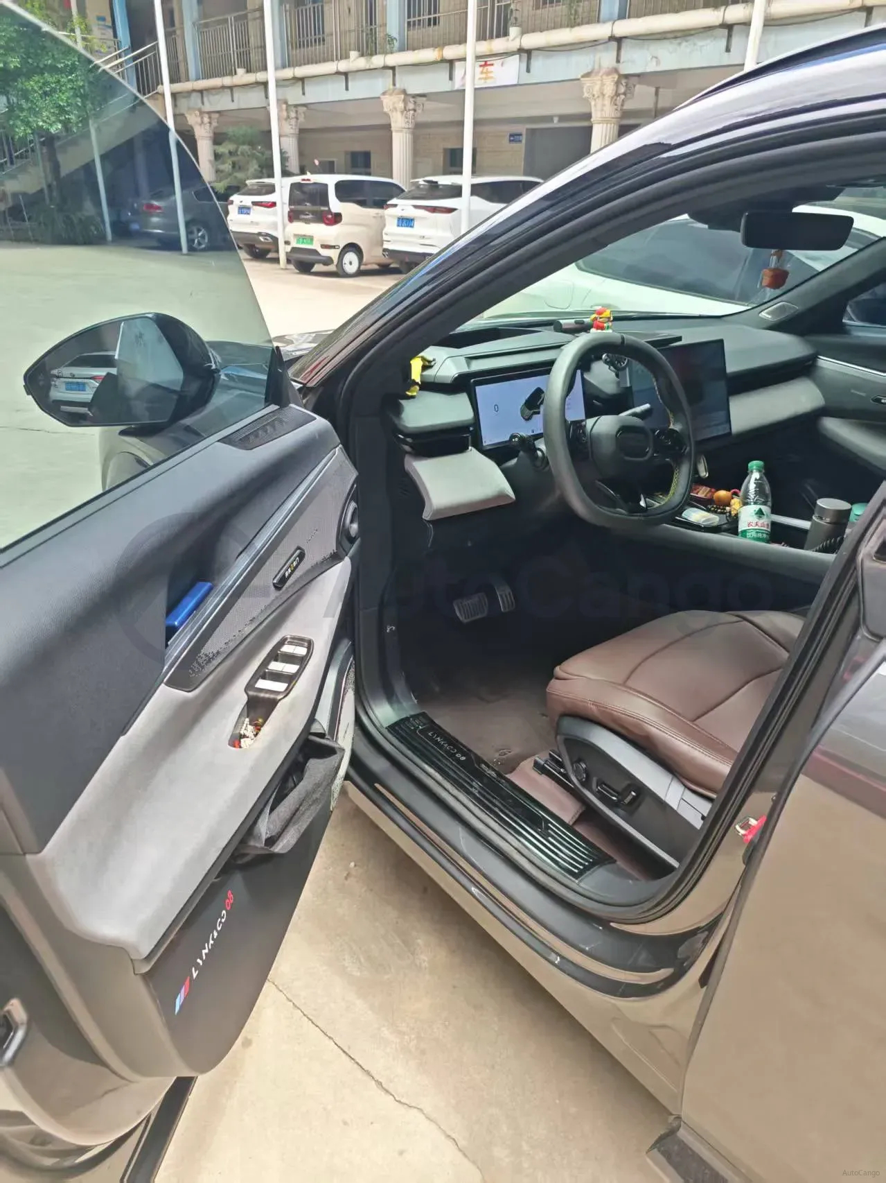 2023 LYNK&CO 08 EM-P 1.5T 163HP L4 3DHT PHEV 39.6KWH,autocango,china used car exporter,china ev exporter,chinese used car exporter,chinese used ev exporter