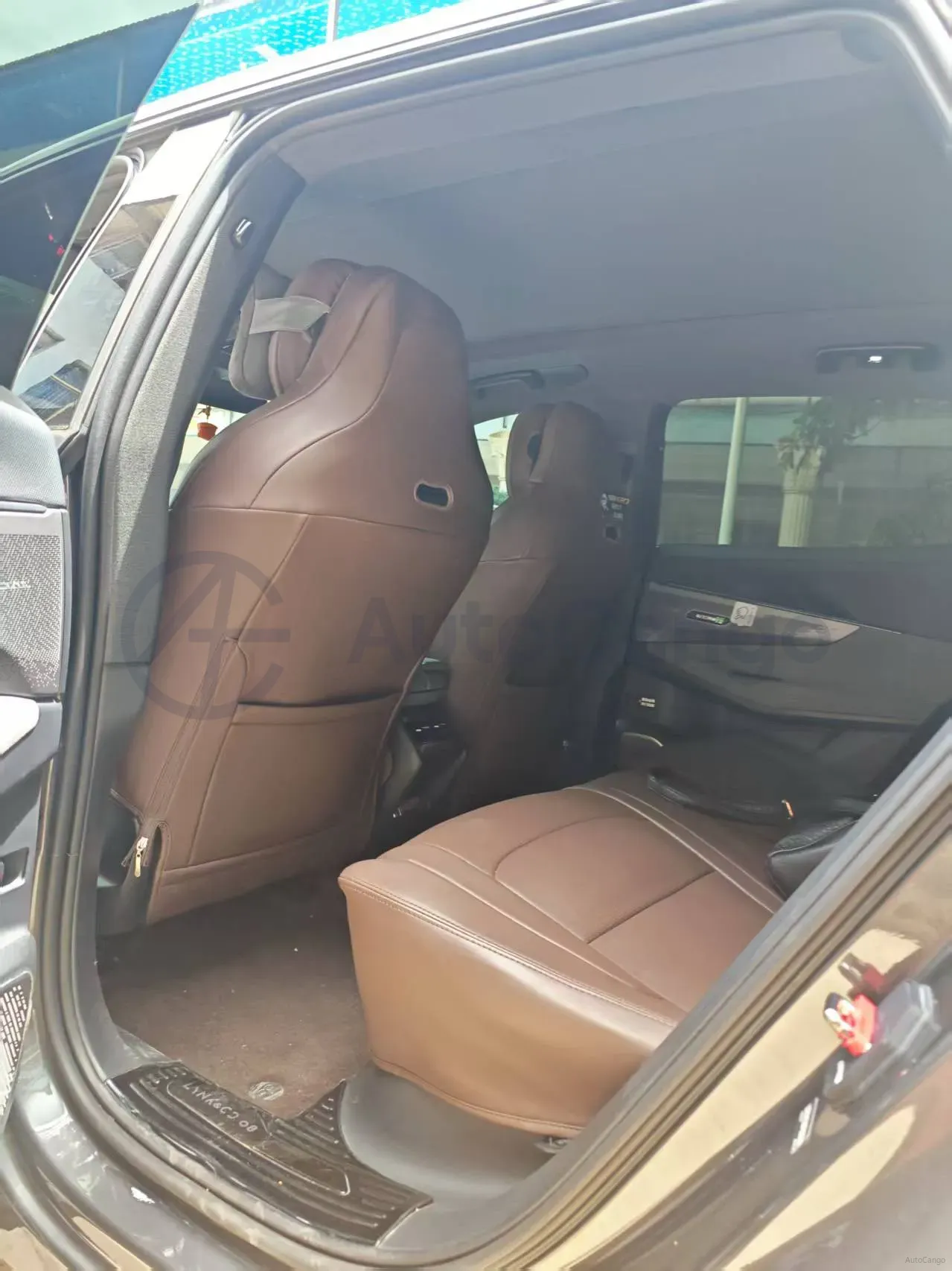 2023 LYNK&CO 08 EM-P 1.5T 163HP L4 3DHT PHEV 39.6KWH,autocango,china used car exporter,china ev exporter,chinese used car exporter,chinese used ev exporter