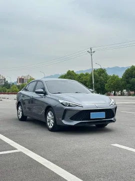 2023 Roewe i5 1.5L 129HP L4 5MT