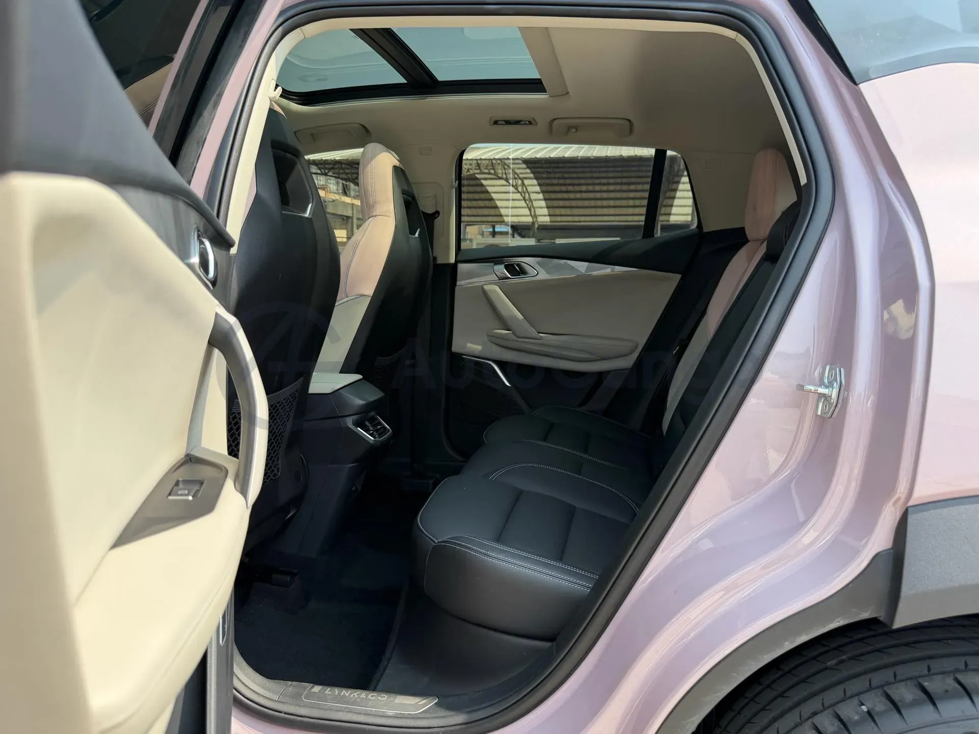 2023 LYNK&CO 03 1.5T 181HP L4 7DCT,autocango,china used car exporter,china ev exporter,chinese used car exporter,chinese used ev exporter
