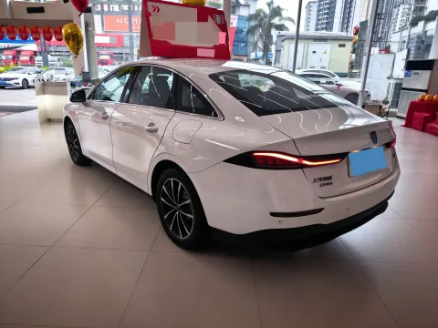 2025 Roewe D7 1.5L 112HP L4 1DHT PHEV 19.7KWH