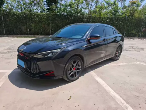 2021 DONGFENG AEOLUS YIXUAN,autocango,china used car exporter,china ev exporter,chinese used car exporter,chinese used ev exporter