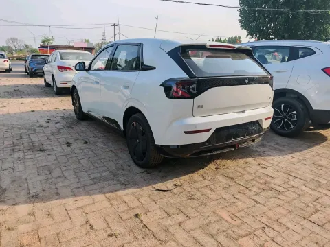 2025 WuLing HongGuang New Energy REEV 99HP REEV