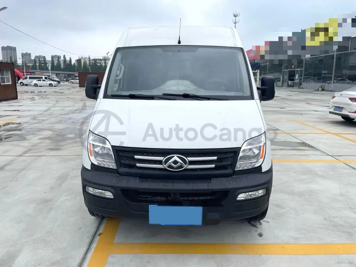 2020 MAXUS XinTu V80 2.5T 136HP L4 6MT,autocango,china used car exporter,china ev exporter,chinese used car exporter,chinese used ev exporter