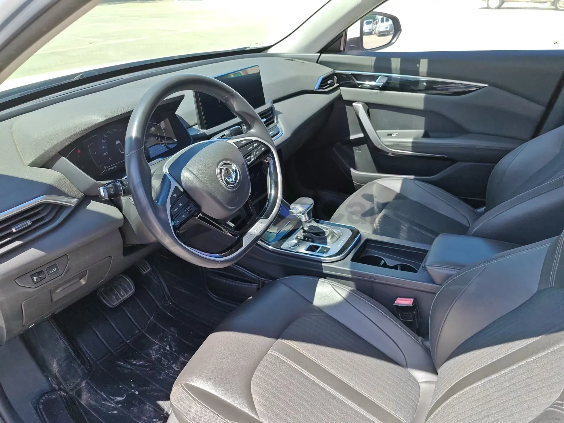 2020 DongFeng Aeolus YiXuan 1.5T 150HP L4 6DCT,autocango,china used car exporter,china ev exporter,chinese used car exporter,chinese used ev exporter