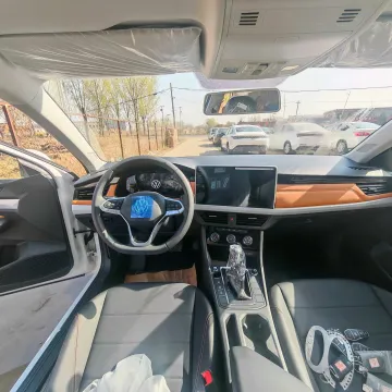 2025 Volkswagen Bora 1.2T 116HP L4 7DCT