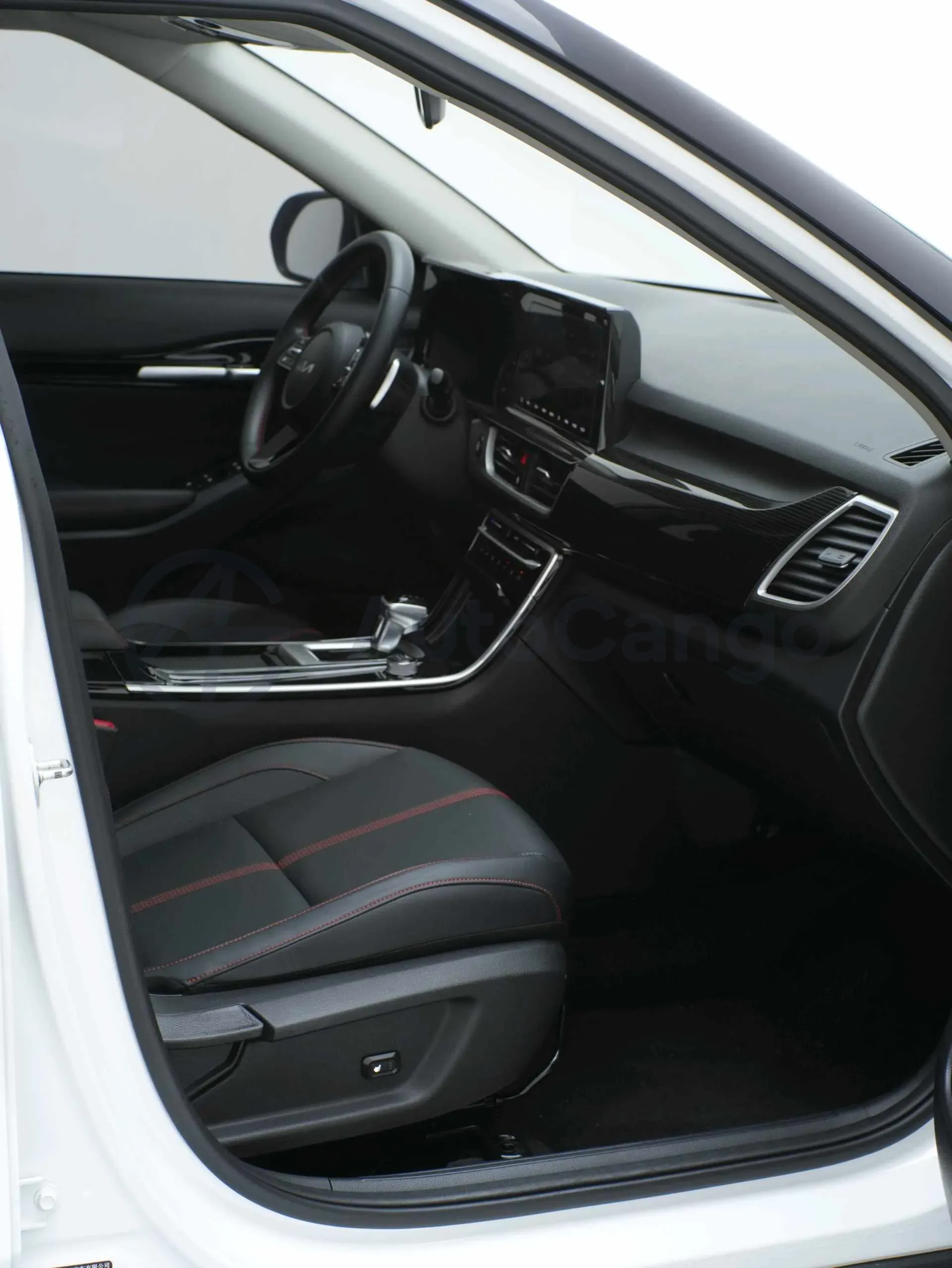 2021 Kia KX3 1.5L 115HP L4 CVT,autocango,china used car exporter,china ev exporter,chinese used car exporter,chinese used ev exporter