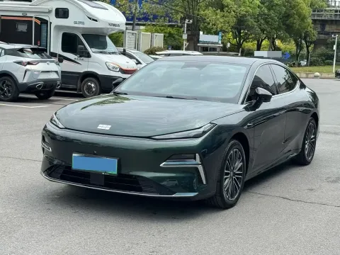 2025 GEELY GALAXY STARSHINE 8,autocango,china used car exporter,china ev exporter,chinese used car exporter,chinese used ev exporter