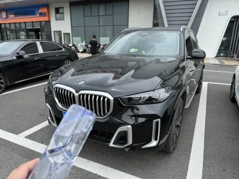 2023 BMW X5,autocango,china used car exporter,china ev exporter,chinese used car exporter,chinese used ev exporter