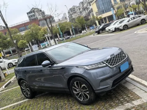 2022 Land Rover Range Rover Velar 2.0T 250HP L4 8AT