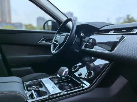2022 Land Rover Range Rover Velar 2.0T 250HP L4 8AT