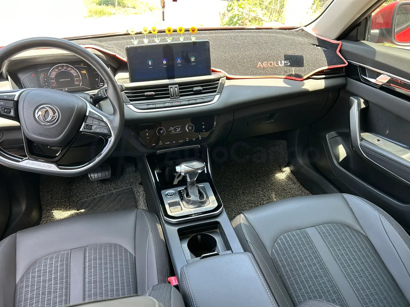 2020 DongFeng Aeolus YiXuan 1.5T 150HP L4 6DCT,autocango,china used car exporter,china ev exporter,chinese used car exporter,chinese used ev exporter