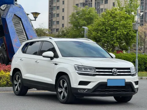 2021 Volkswagen Tharu 1.4T 150HP L4 7DCT