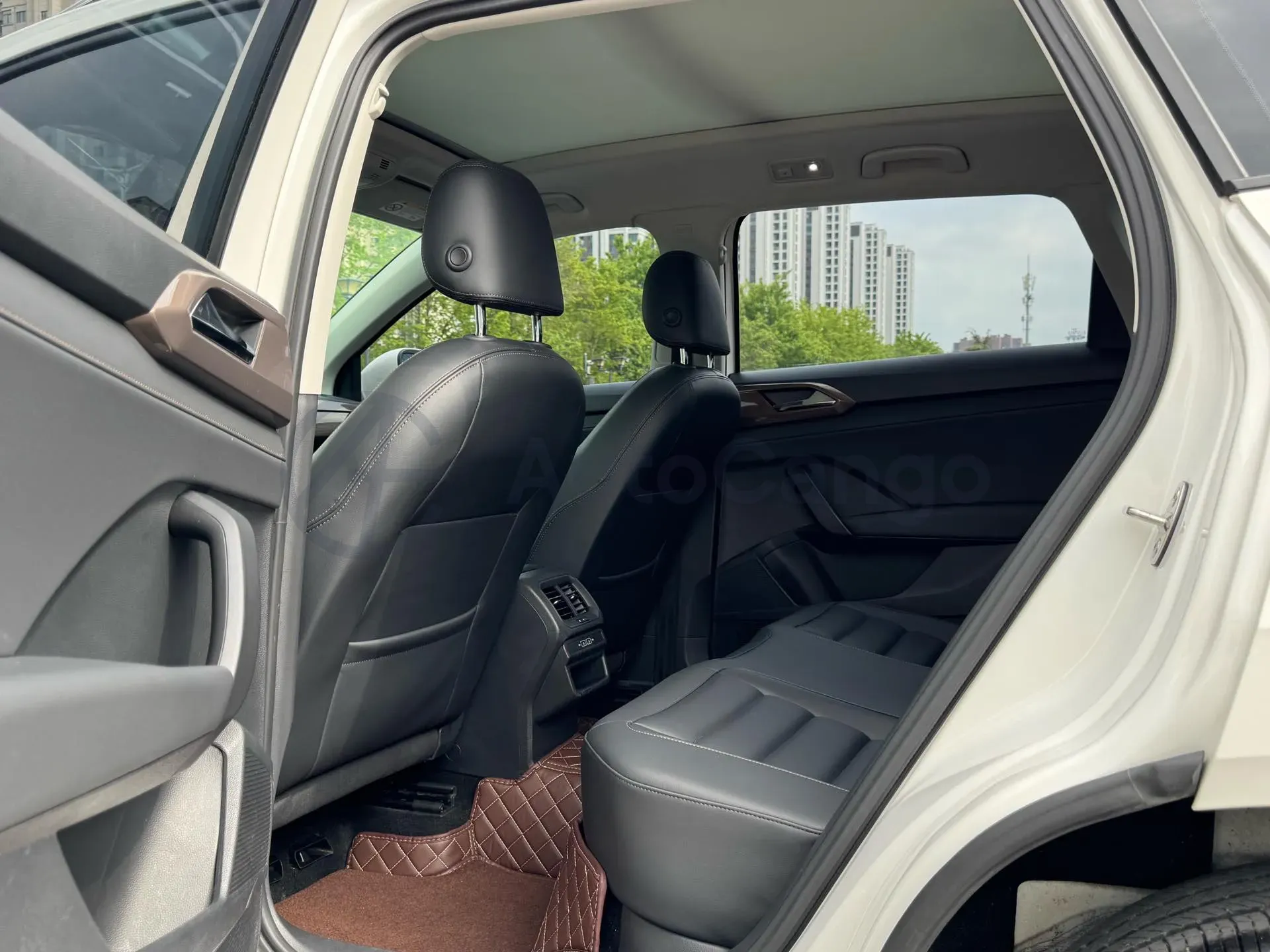 2021 Volkswagen Tharu 1.4T 150HP L4 7DCT,autocango,china used car exporter,china ev exporter,chinese used car exporter,chinese used ev exporter