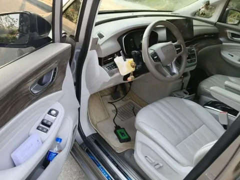 2023 Roewe iMAX8 2.0T 234HP L4 8AT