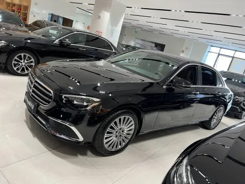2021 MERCEDES-BENZ E CLASS,autocango,china used car exporter,china ev exporter,chinese used car exporter,chinese used ev exporter