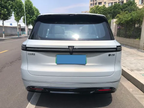 2025 Deepal S09 REEV 150HP REEV