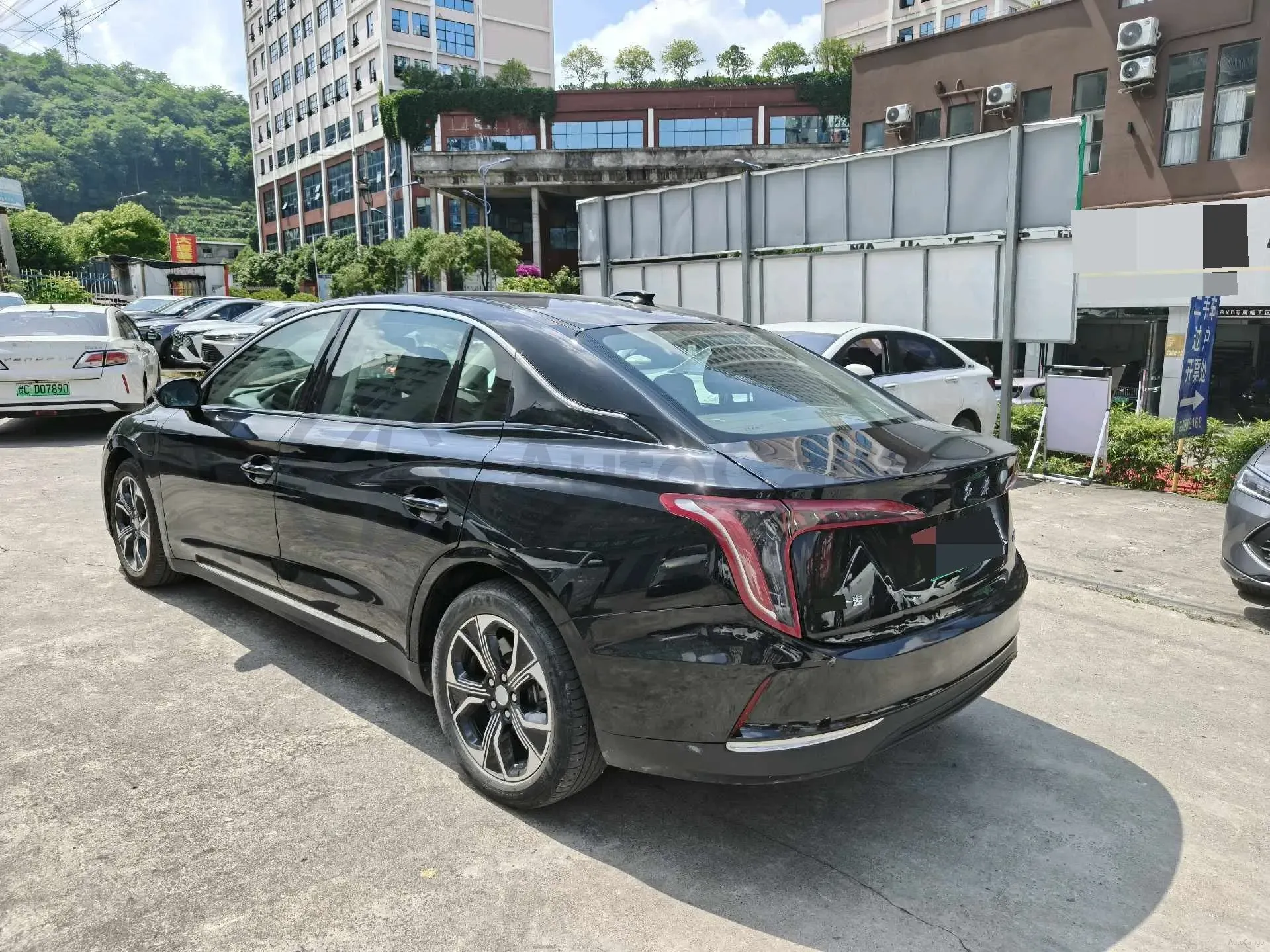 2023 HongQi E-QM5 BEV 54KWH,autocango,china used car exporter,china ev exporter,chinese used car exporter,chinese used ev exporter