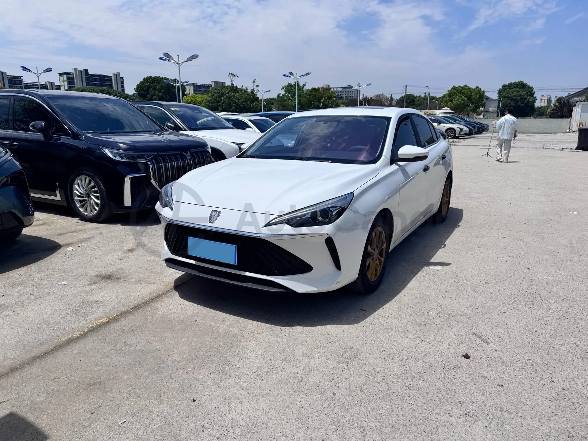 2023 Roewe i5 1.5L 129HP L4 CVT,autocango,china used car exporter,china ev exporter,chinese used car exporter,chinese used ev exporter