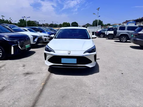2023 Roewe i5 1.5L 129HP L4 CVT