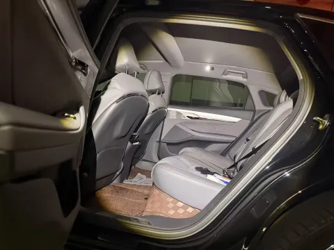 2024 Voyah ZhuiGuang 1.5T 136HP L4 1DHT PHEV 43KWH,autocango,china used car exporter,china ev exporter,chinese used car exporter,chinese used ev exporter