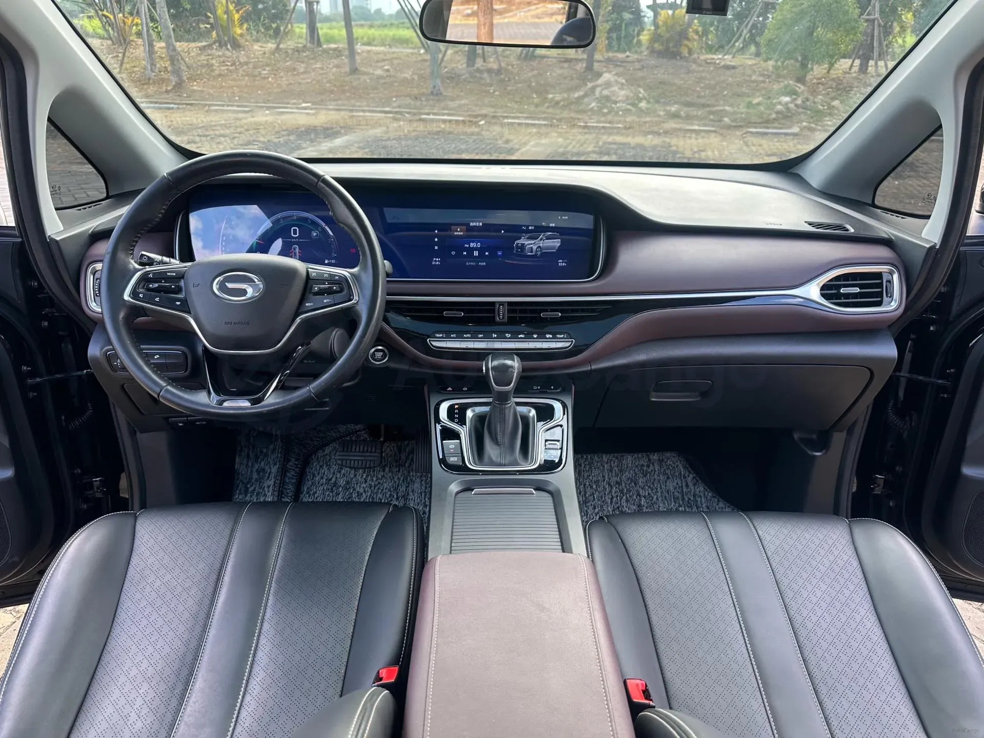 2021 GAC Trumpchi M6 1.5T 169HP L4 7DCT,autocango,china used car exporter,china ev exporter,chinese used car exporter,chinese used ev exporter