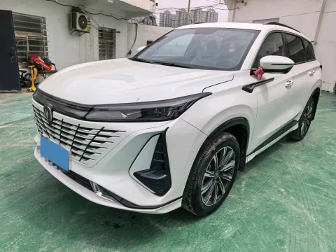 2022 CHANGAN CS75 PLUS,autocango,china used car exporter,china ev exporter,chinese used car exporter,chinese used ev exporter