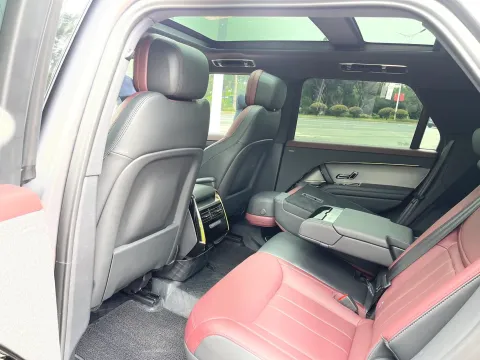 2025 Land Rover Range Rover Sport 3.0T 400HP L6 8AT