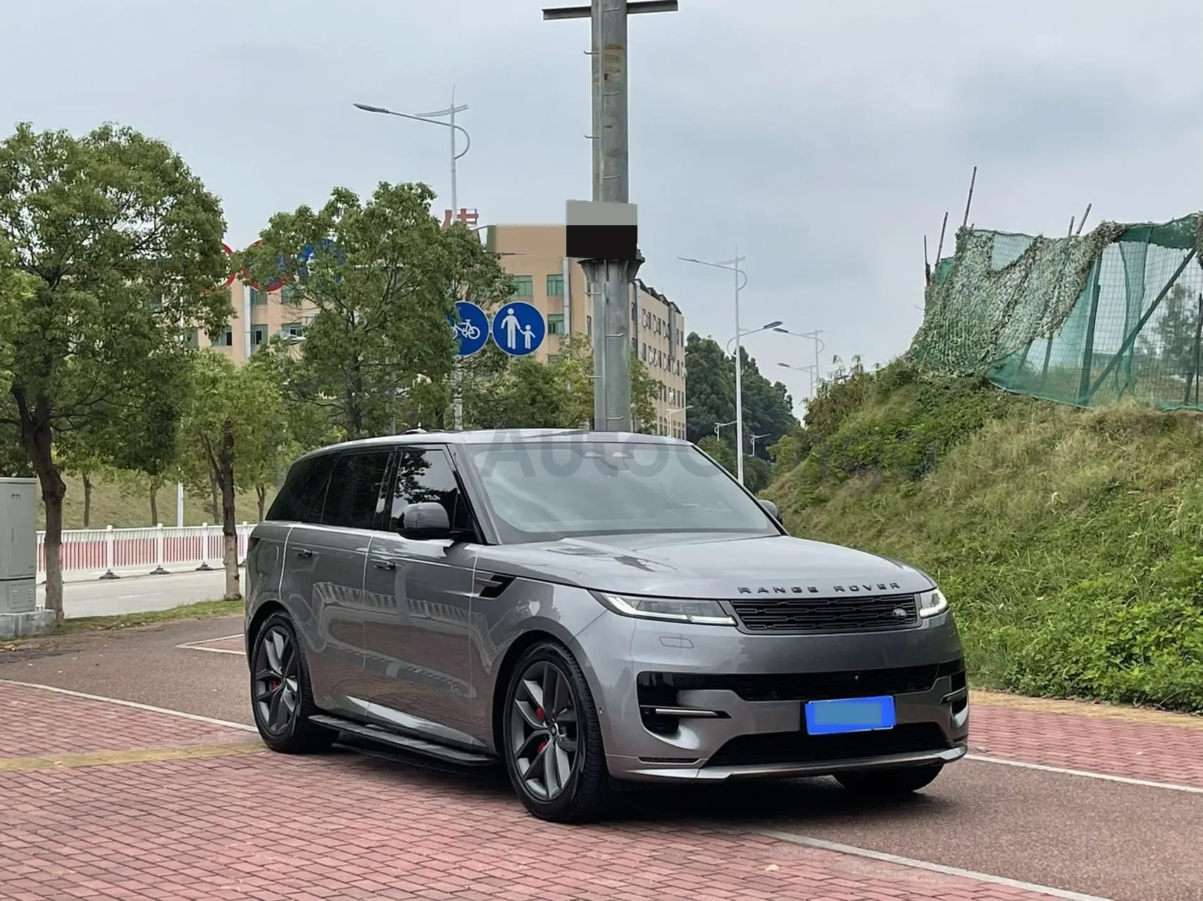 2025 Land Rover Range Rover Sport 3.0T 400HP L6 8AT,autocango,china used car exporter,china ev exporter,chinese used car exporter,chinese used ev exporter