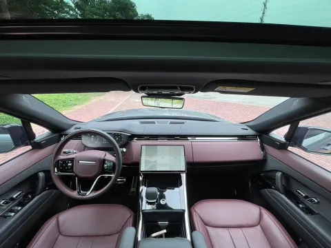 2025 Land Rover Range Rover Sport 3.0T 400HP L6 8AT