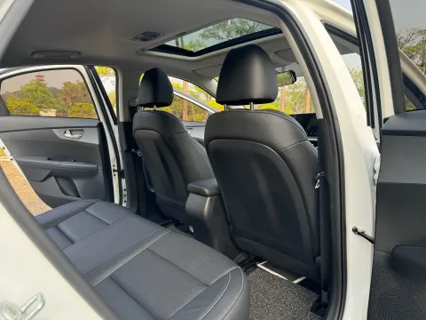 2020 Kia K3 1.5L 115HP L4 CVT