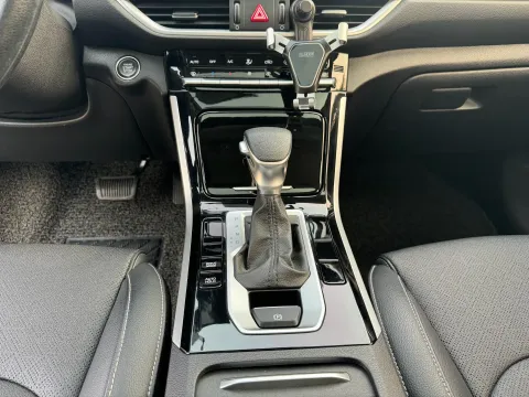 2020 Kia K3 1.5L 115HP L4 CVT