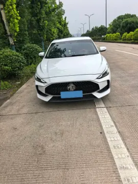 2021 MG 5 1.5L 120HP L4 CVT