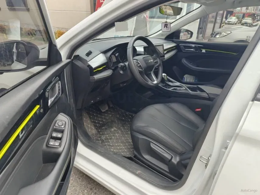 2021 Roewe i5 1.5L 120HP L4 CVT,autocango,china used car exporter,china ev exporter,chinese used car exporter,chinese used ev exporter