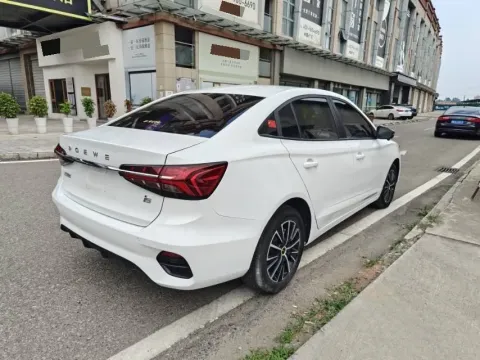 2021 Roewe i5 1.5L 120HP L4 CVT