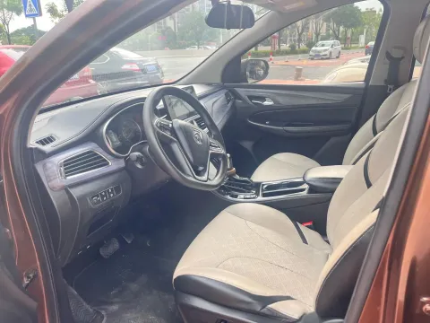 2019 BaoJun 730 1.5T 147HP L4 CVT