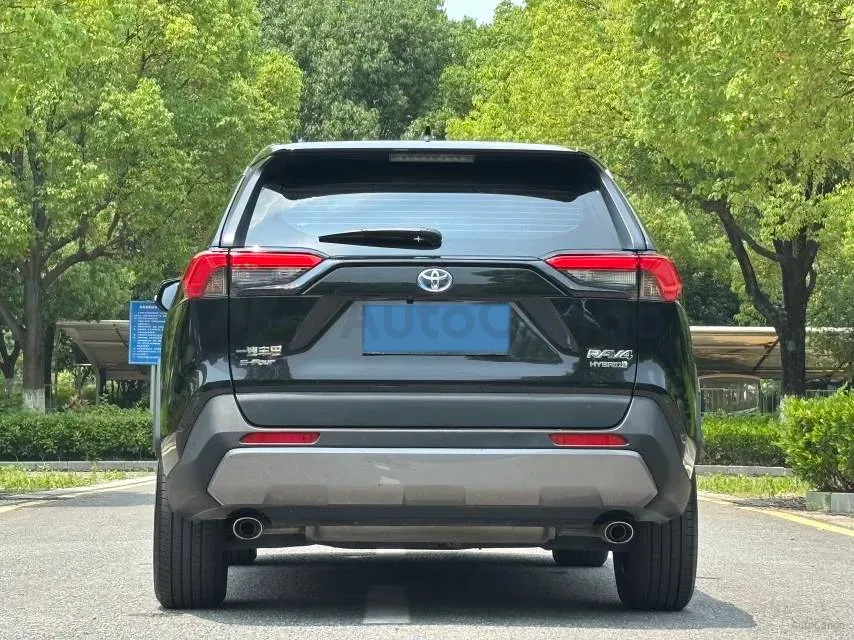 2022 Toyota RAV4 2.5L 178HP L4 E-CVT Hybrid,autocango,china used car exporter,china ev exporter,chinese used car exporter,chinese used ev exporter