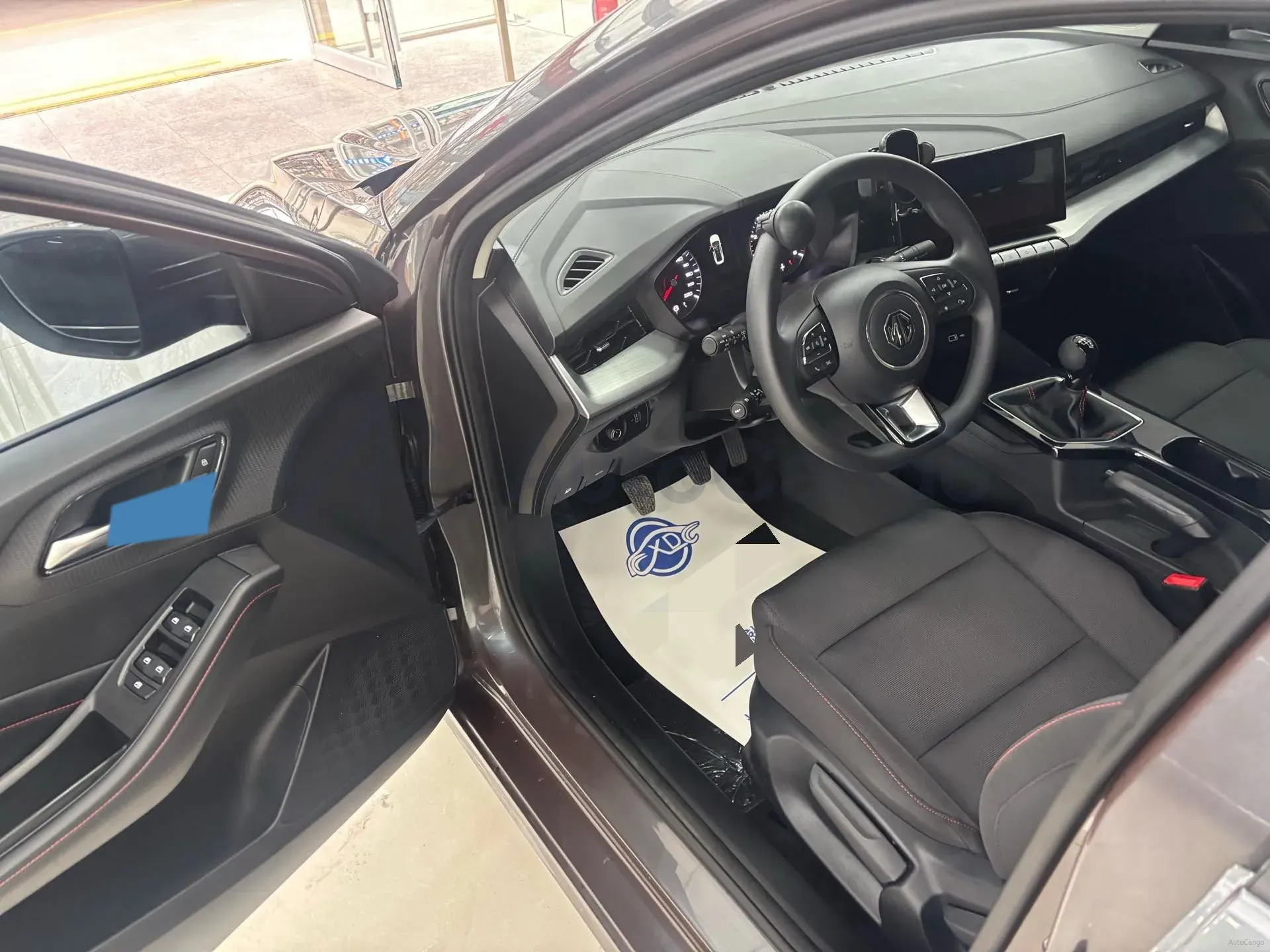 2023 MG 5 1.5L 129HP L4 5MT,autocango,china used car exporter,china ev exporter,chinese used car exporter,chinese used ev exporter