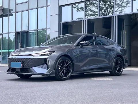 2024 CHANGAN UNI-V,autocango,china used car exporter,china ev exporter,chinese used car exporter,chinese used ev exporter