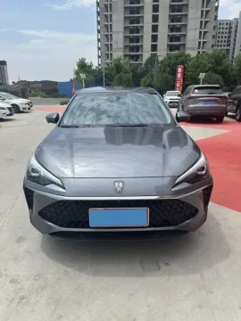 2023 Roewe i5 1.5L 129HP L4 CVT