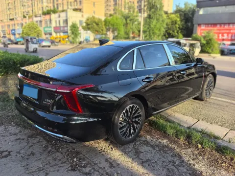 2025 HongQi H5 1.5T 169HP L4 1DHT Hybrid,autocango,china used car exporter,china ev exporter,chinese used car exporter,chinese used ev exporter