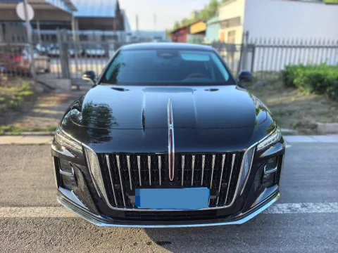 2025 HongQi H5 1.5T 169HP L4 1DHT Hybrid,autocango,china used car exporter,china ev exporter,chinese used car exporter,chinese used ev exporter