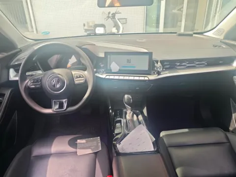 2021 MG 5 1.5L 120HP L4 CVT